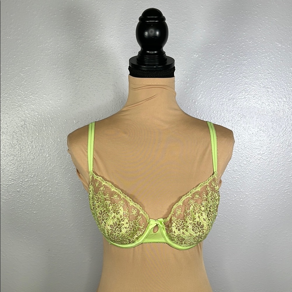 Lime Green Lace Balconette Bra – Victoria’s Secret, 36C, Coquette Lingerie